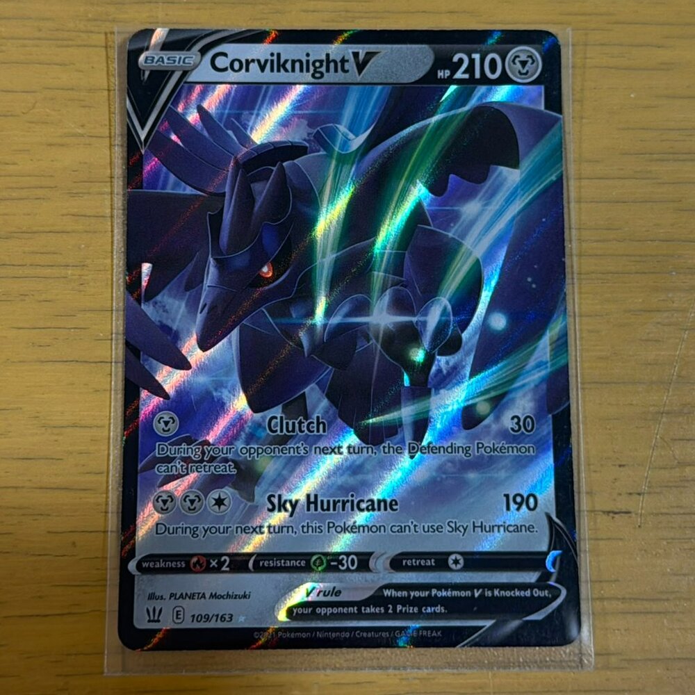 Pokémon Corviknight V Card - SWSH05: Battle Styles (SWSH05)